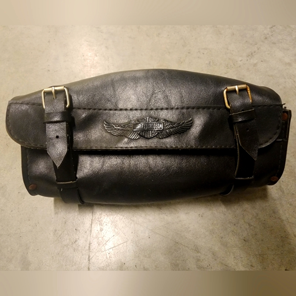 HARLEY DAVIDSON HANDLE BAR BAG - Used